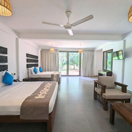 Pinthaliya Resort Sigirija Zewnętrze zdjęcie