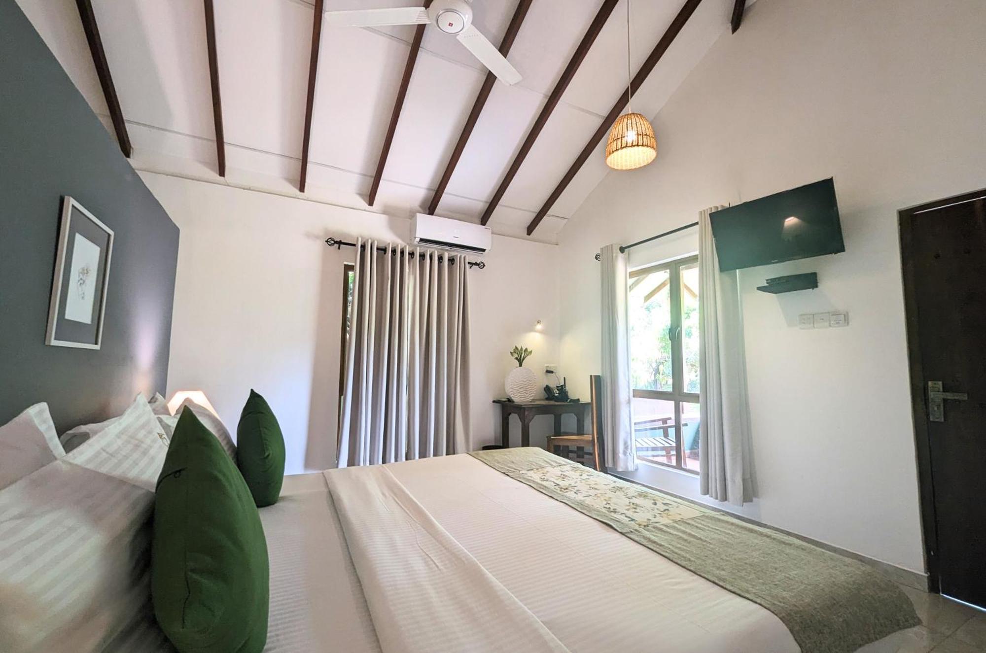 Pinthaliya Resort Sigirija Zewnętrze zdjęcie